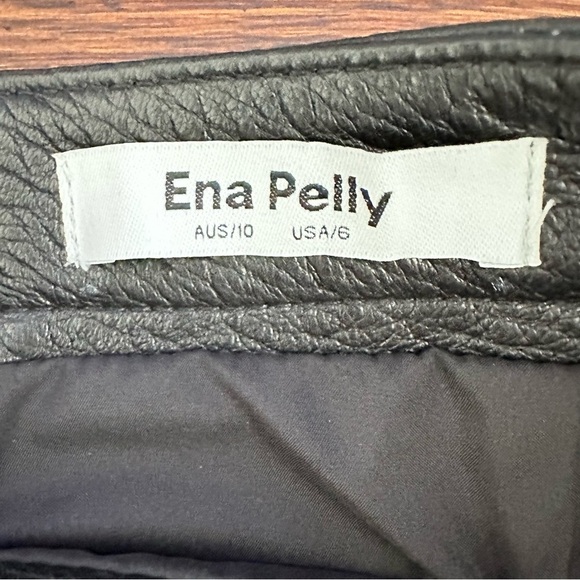 ENA PELLY 6 Classic black woman pebbled leather mini skirt runway luxury grease - Picture 8 of 9